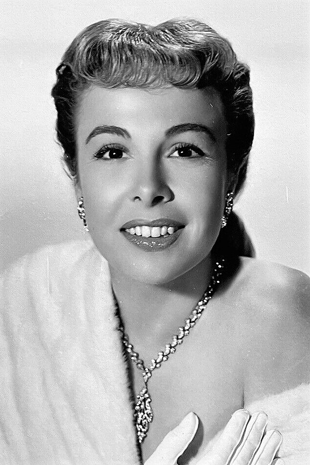 Foto de Marge Champion