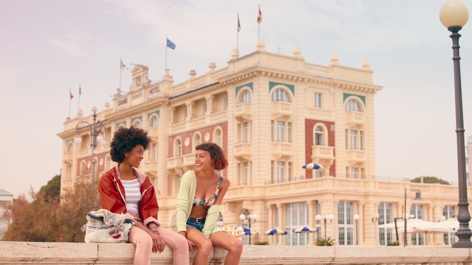 Summertime 1×2