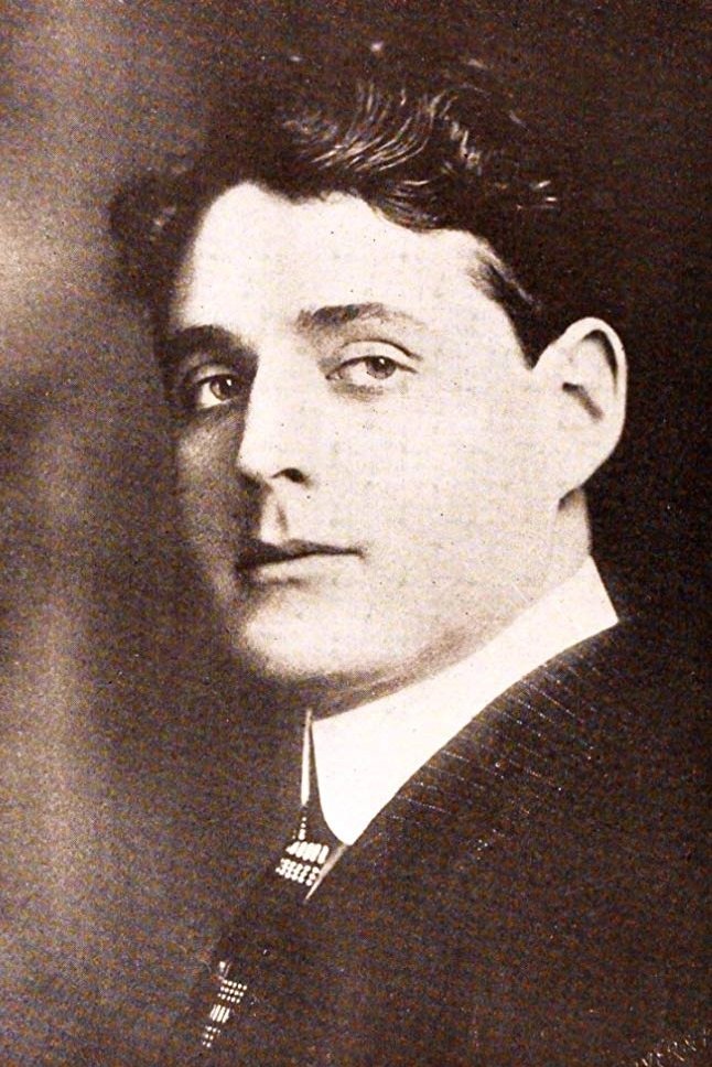 Foto de J. Warren Kerrigan