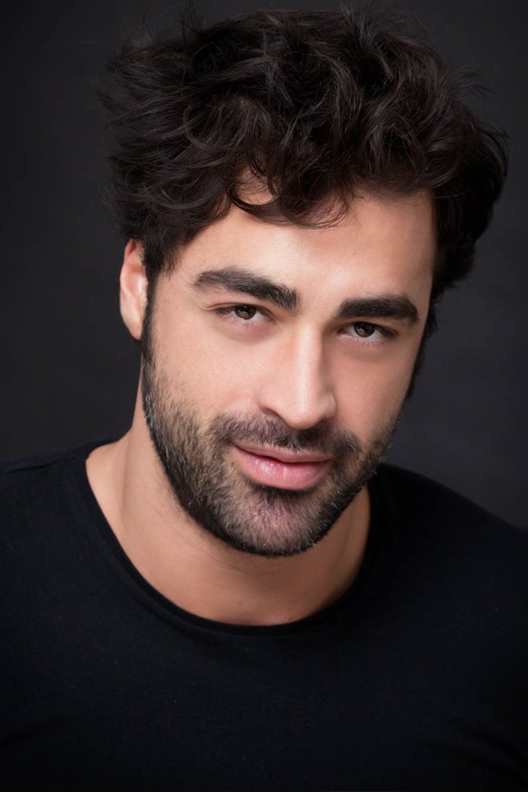 Foto de Sarp Levendoğlu
