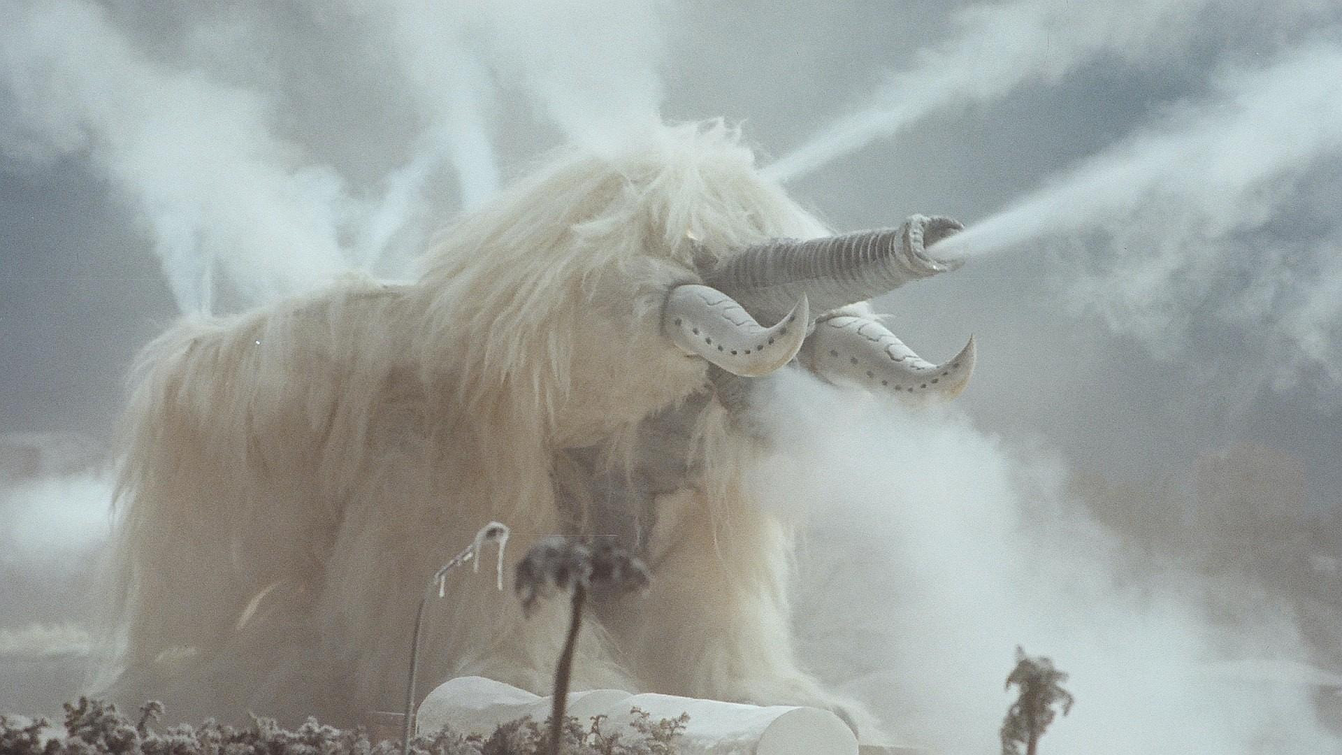 Ah! The Giraffes And Elephants All Turned To Ice!!