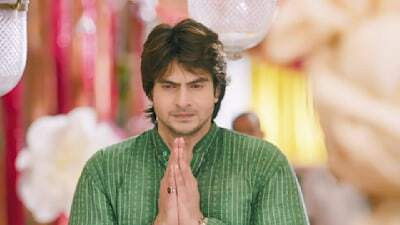 Parag Stands By Prarthana