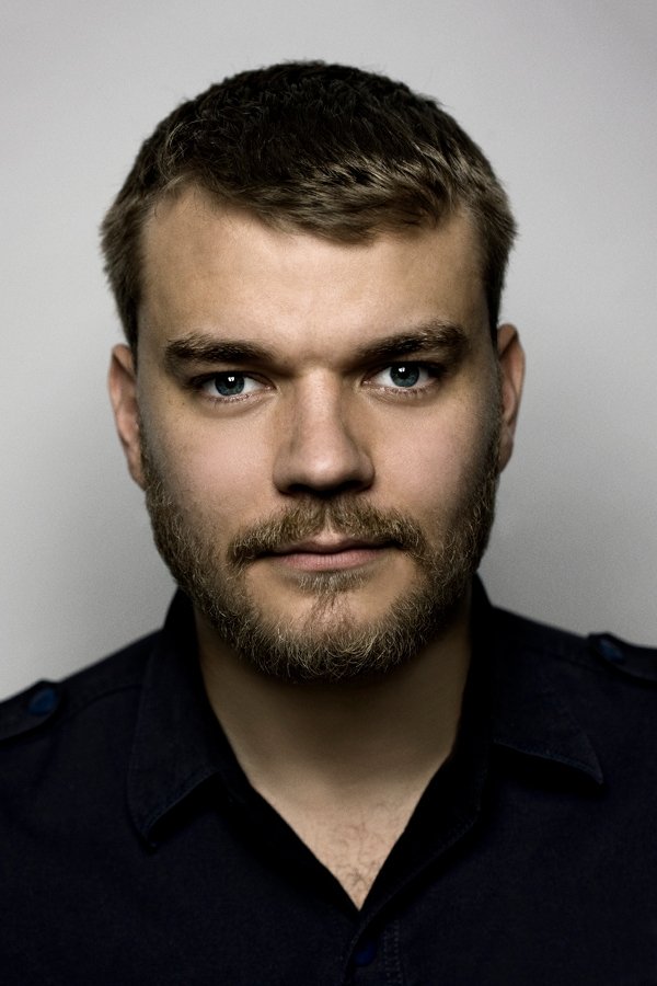 Foto de Pilou Asbæk