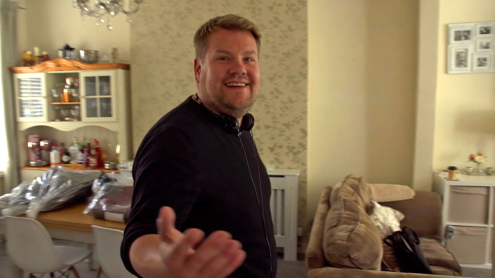 Christmas Special Set Visit