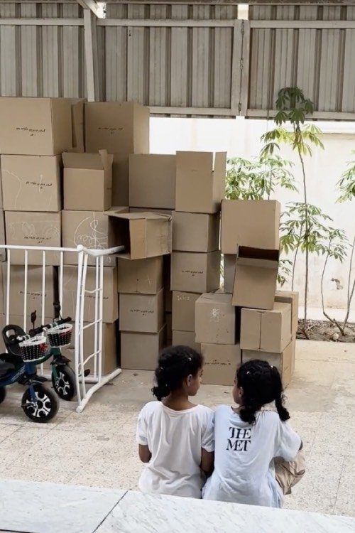 Poster de Nobody plays at sunset