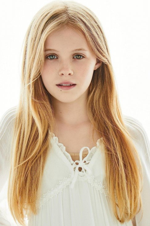 the profile picture of Alyla Browne