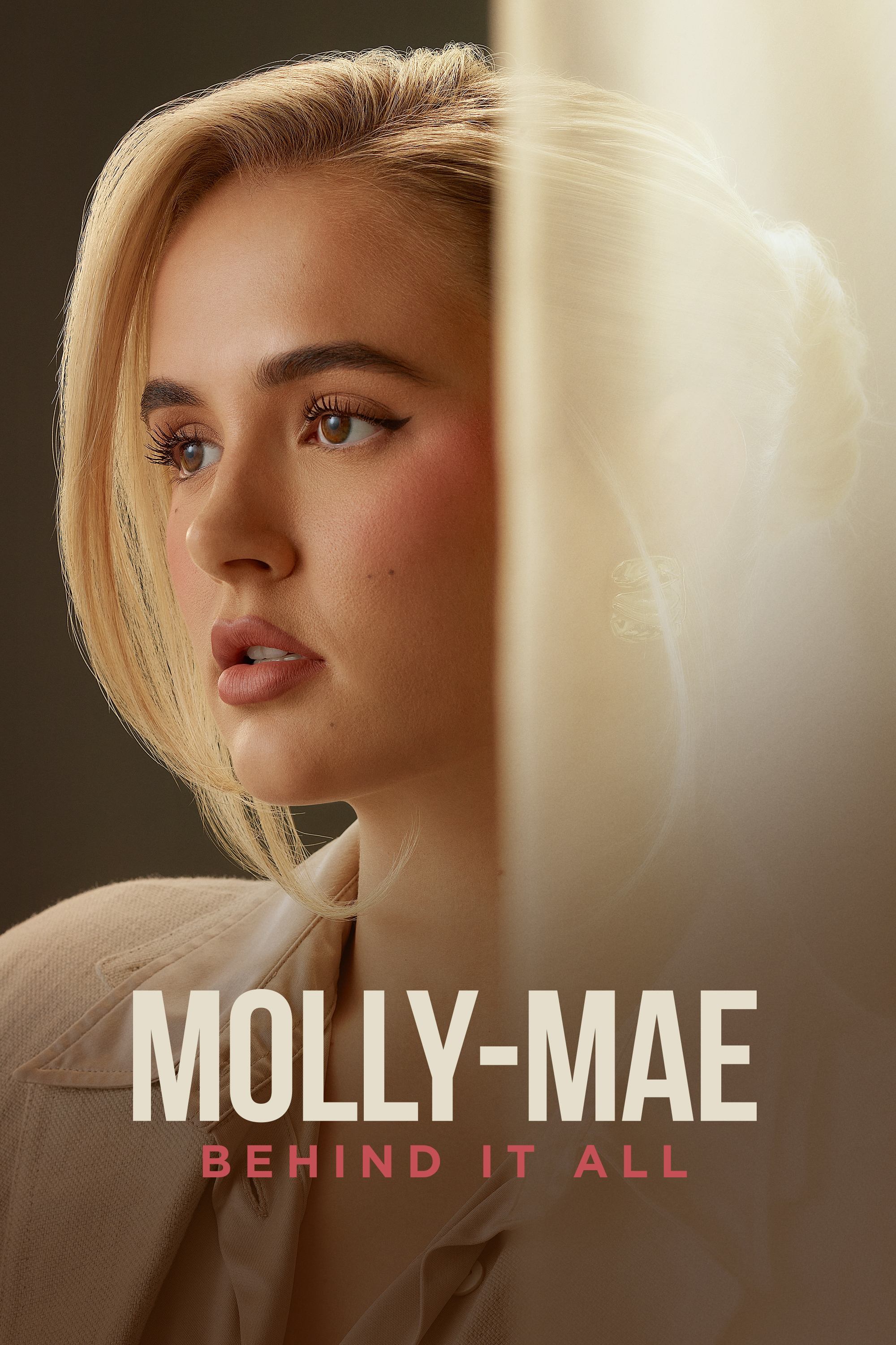 Poster de Molly-Mae: Behind It All