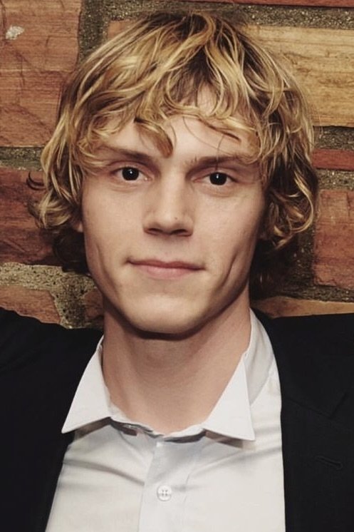 Foto de Evan Peters