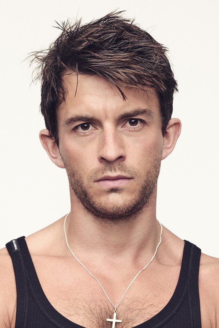 Foto de Jonathan Bailey
