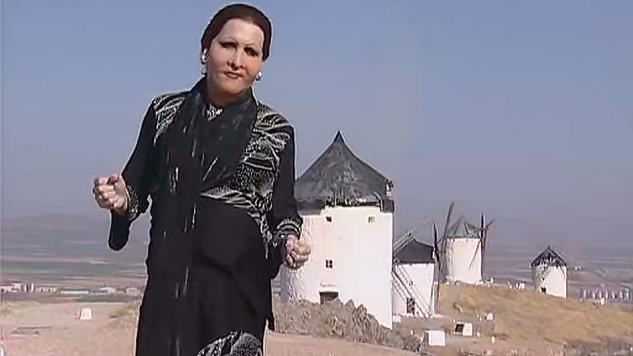 Presentado por Sara Montiel y Tony