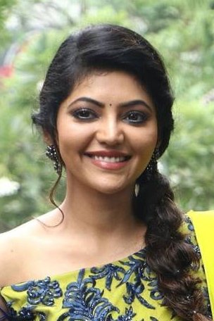 Foto de Athulya Ravi