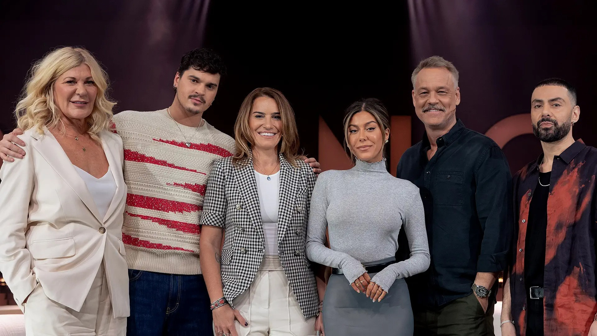 Beautiful singing and a psychology debate