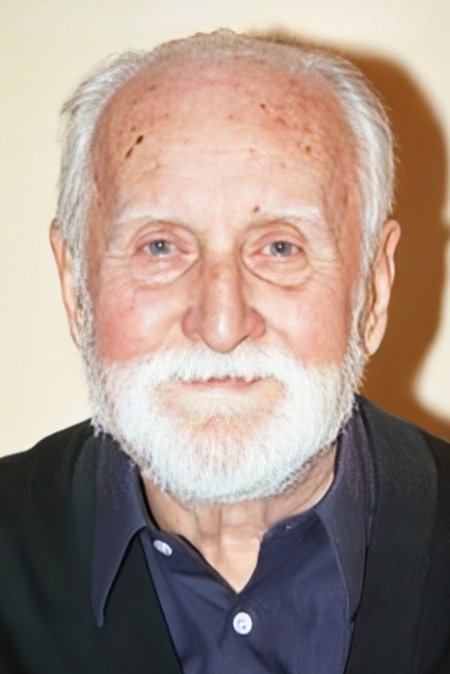 Foto de İhsan Devrim