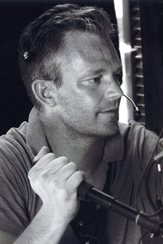 Jason Ewart/Camera Operator