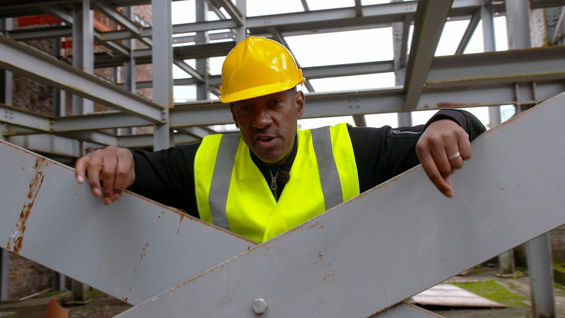 Jacqui Can't Escape!