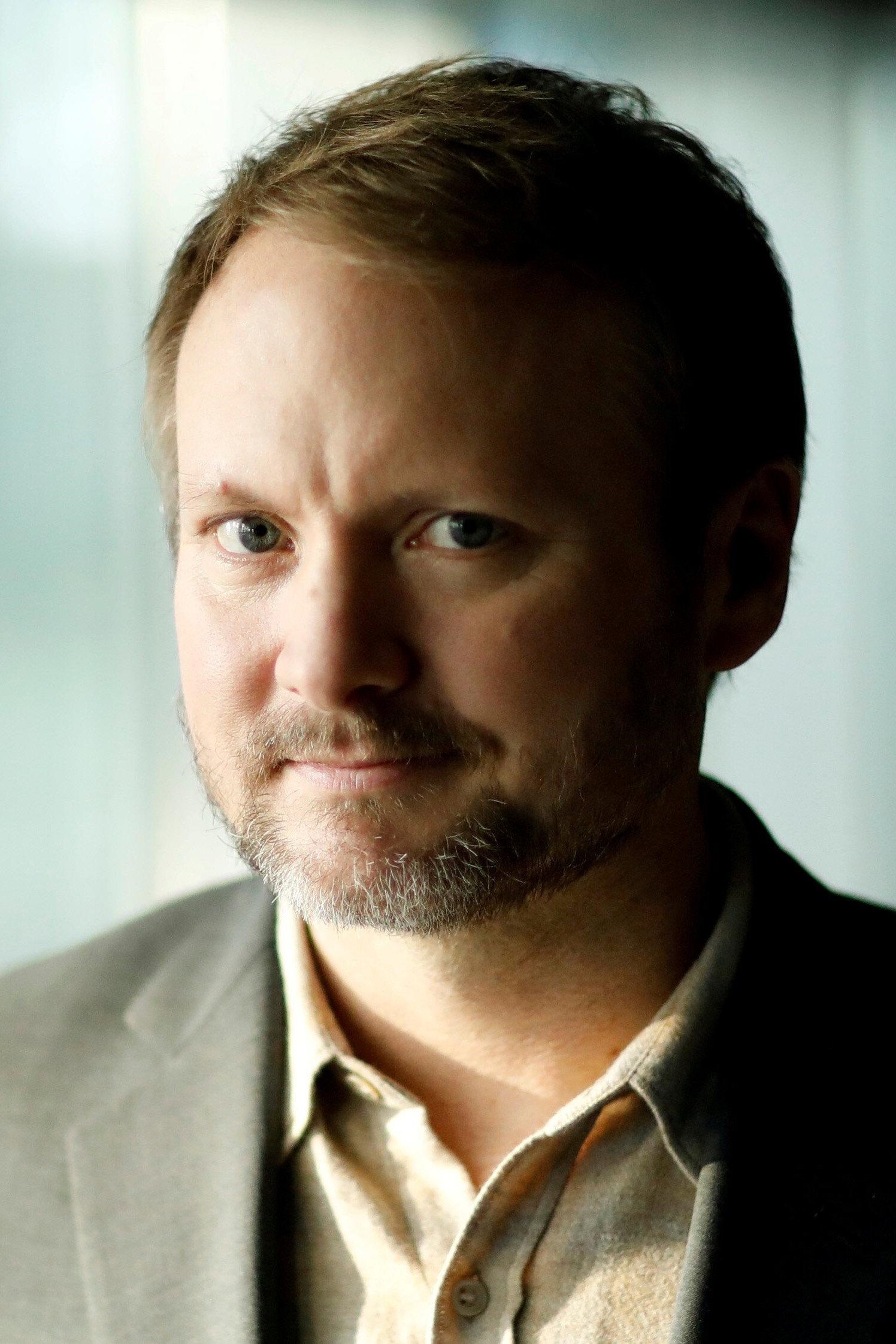 Foto de Rian Johnson