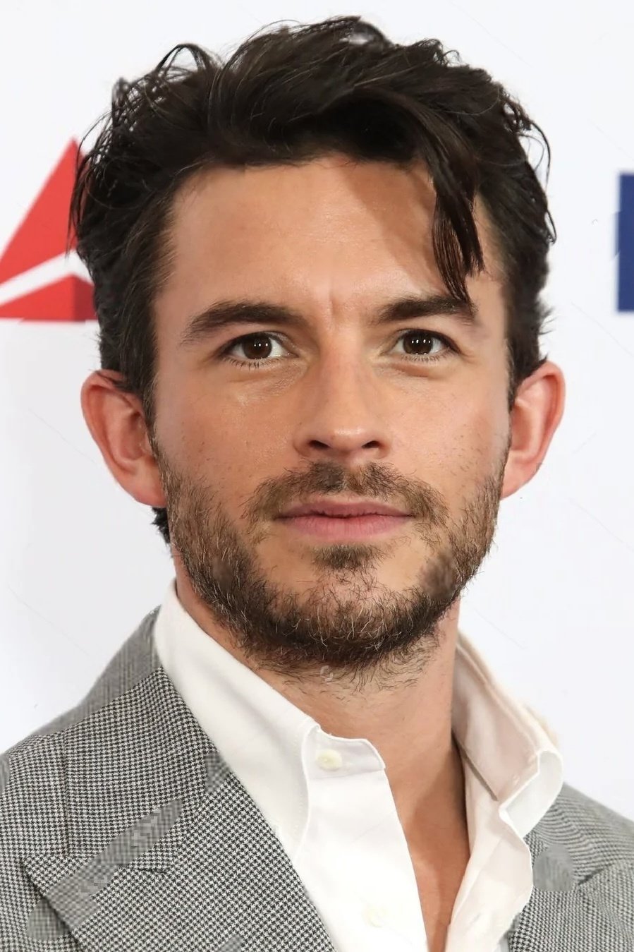 Foto de Jonathan Bailey