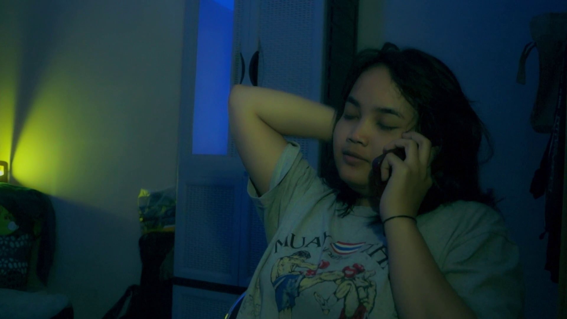 22:00