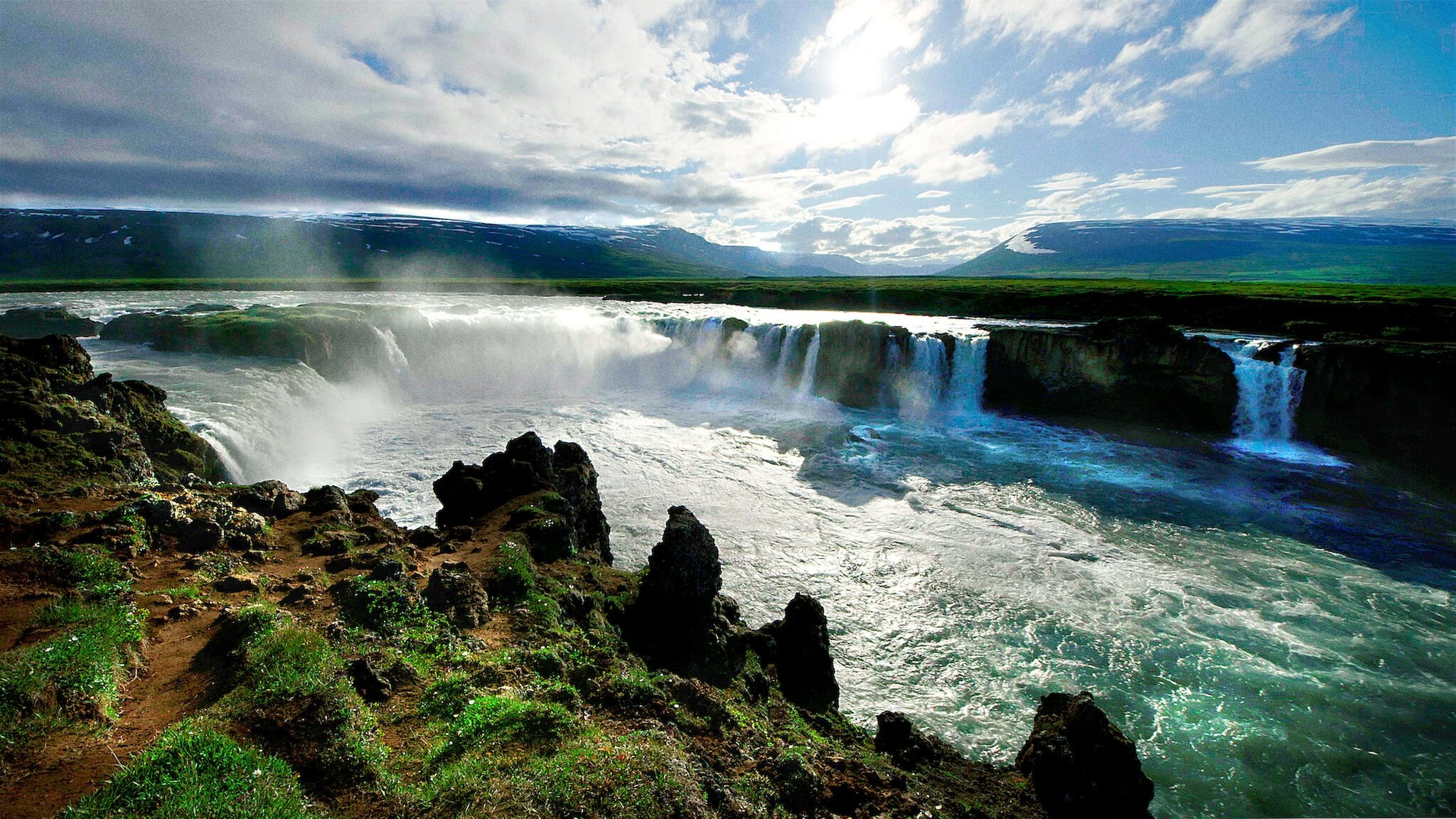 Iceland: On Top of the World 2017 Soap2Day