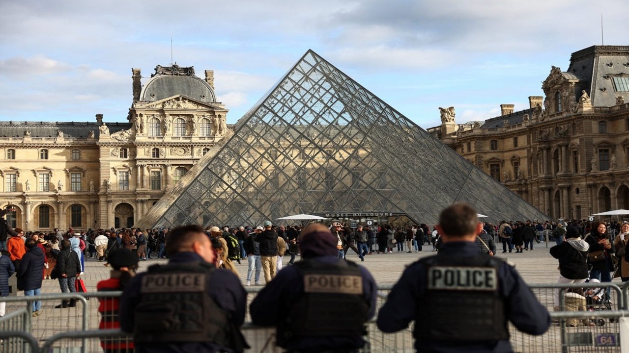 The Heist: The Louvre's Stolen Crown Jewels