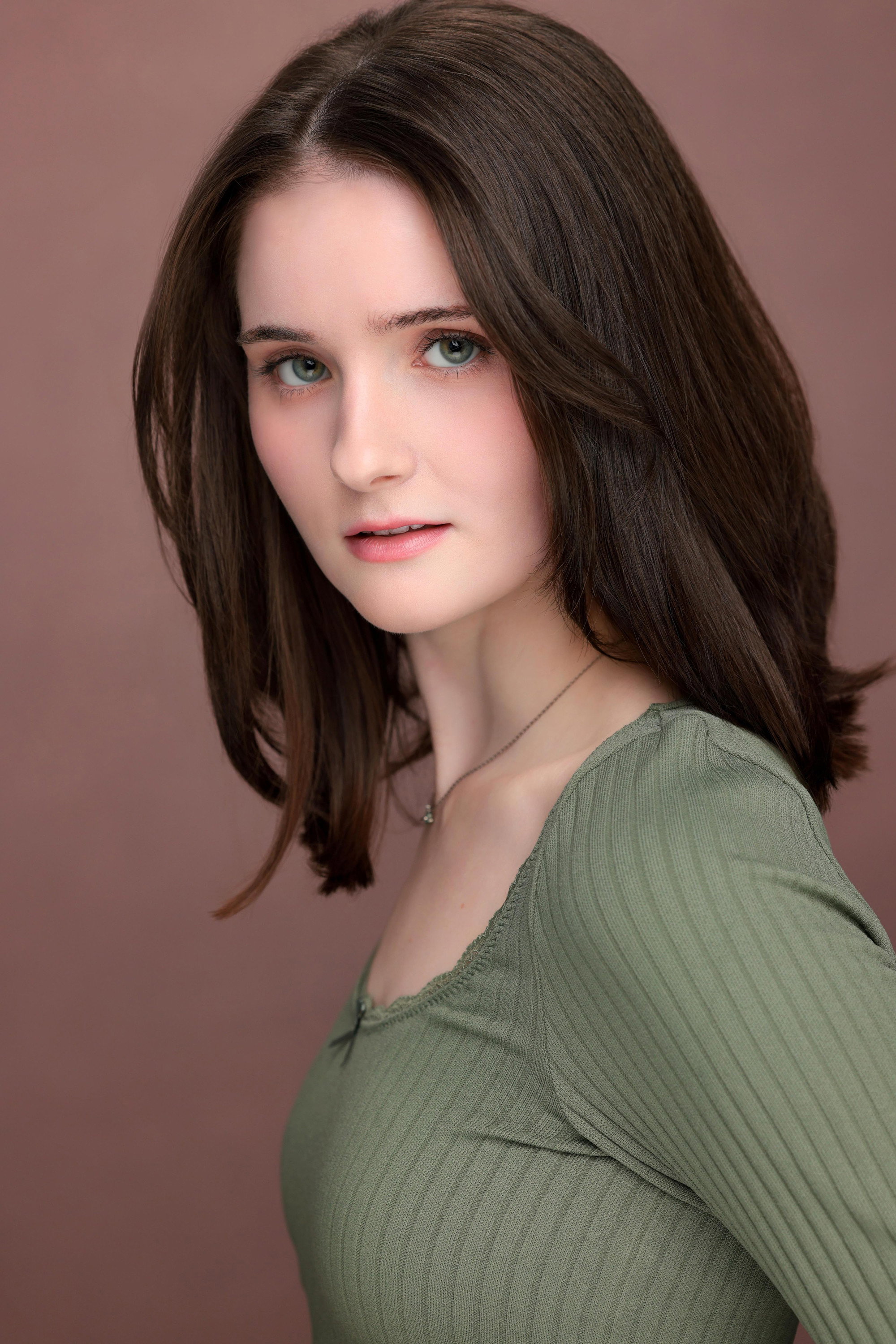 the profile picture of Ellie Foster