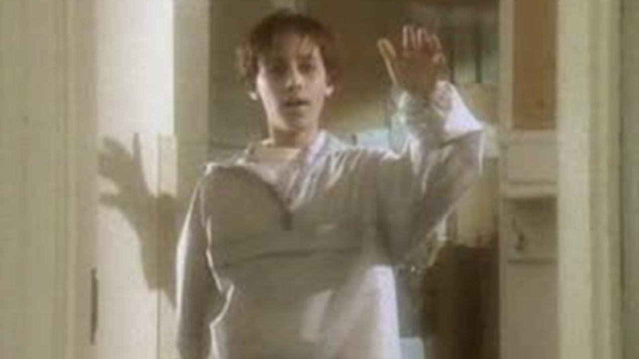 Are You Afraid of the Dark? 2×10 – The Tale of the Shiny Red Bicycle