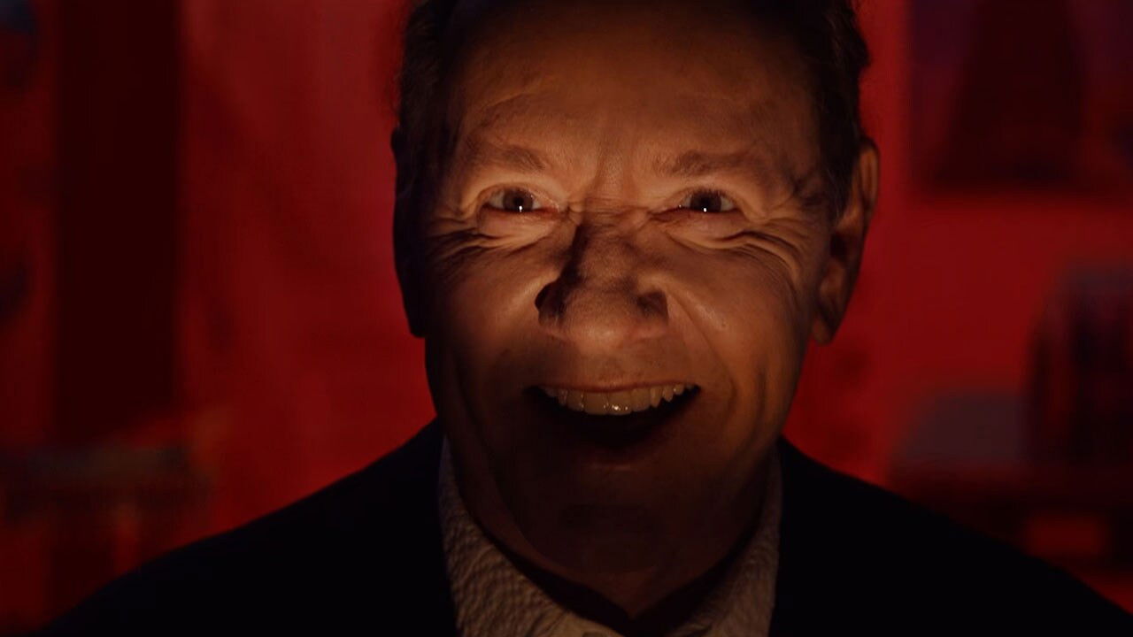 Night at the convenience store