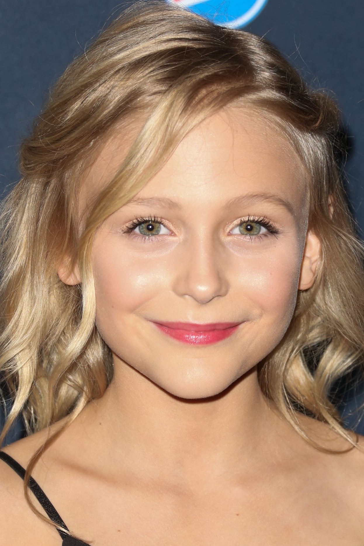 Foto de Alyvia Alyn Lind