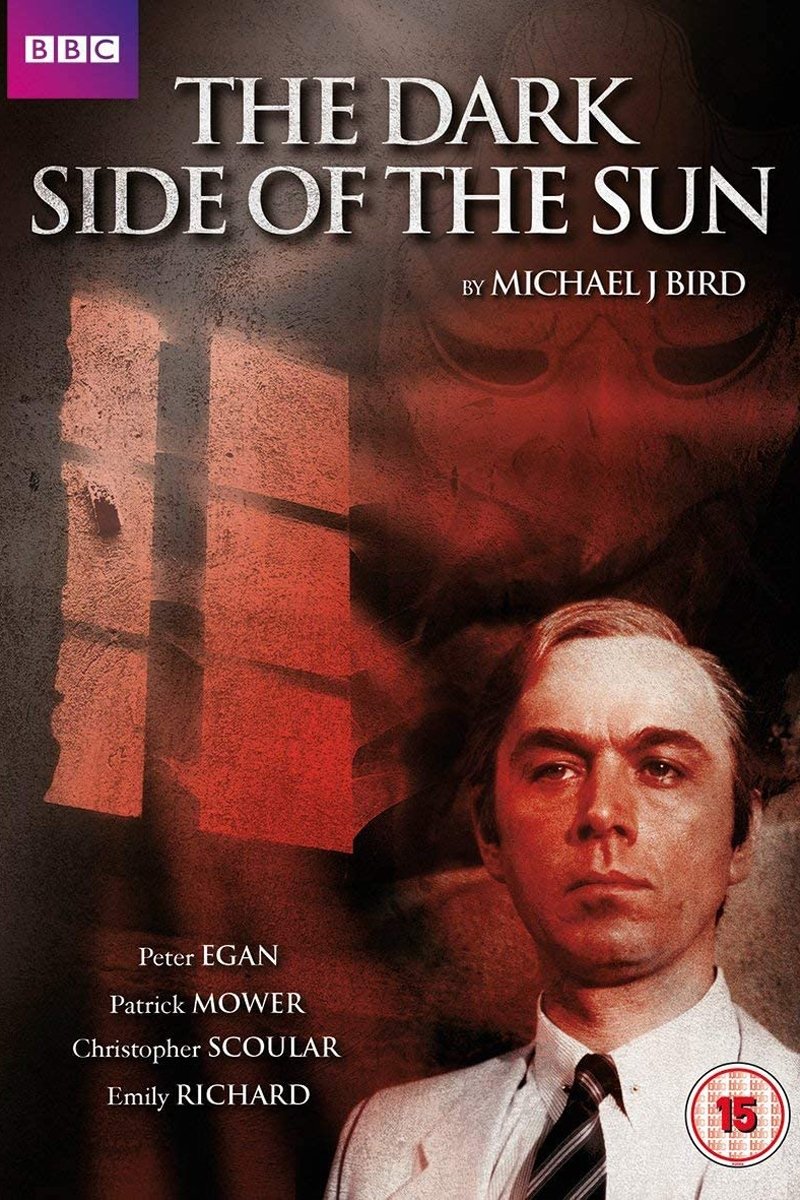 Poster de The Dark Side of the Sun