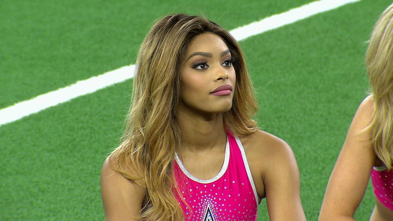 Dallas Cowboys Cheerleaders: Making the Team 14×12