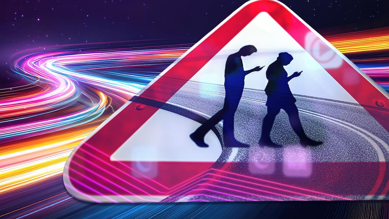 2017 - 2019: Mobile phone addiction and heat wave