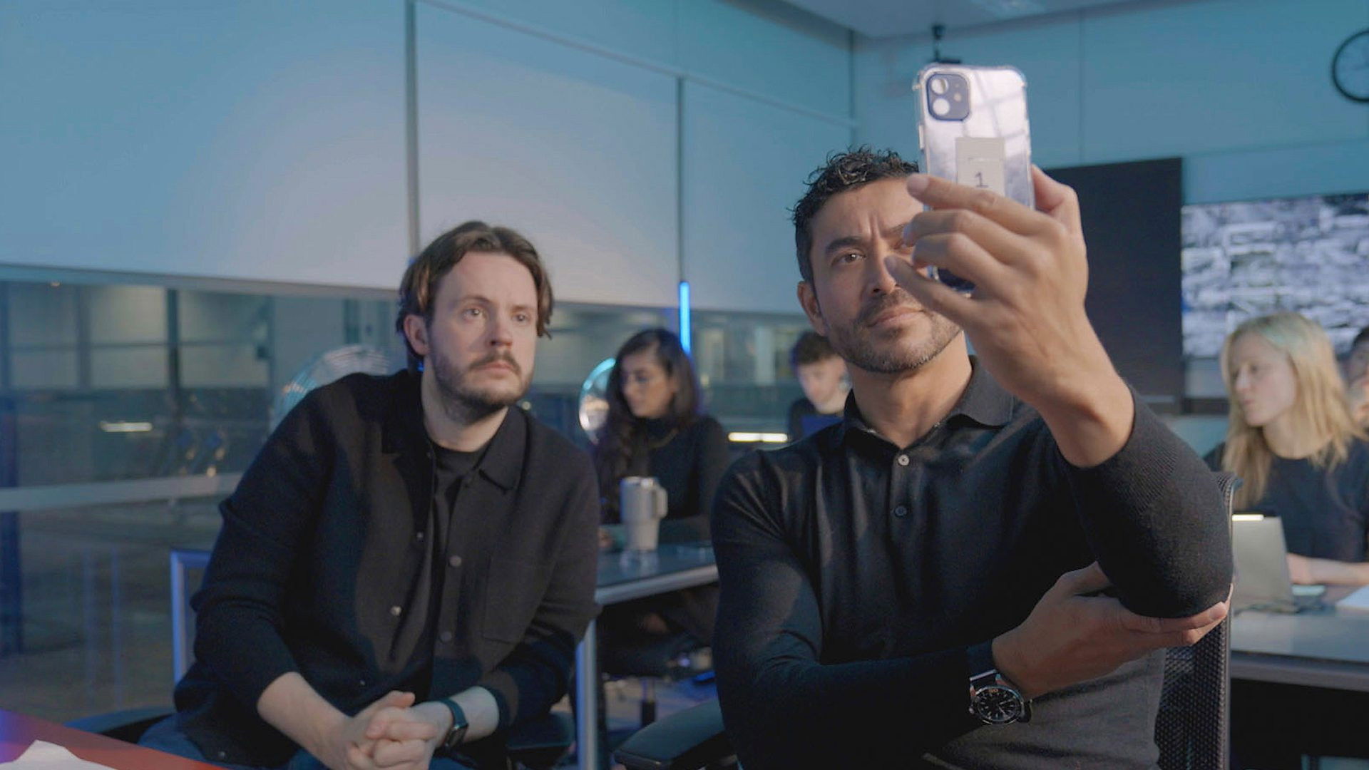 Your Neighbour’s on the Phone to a Scammer