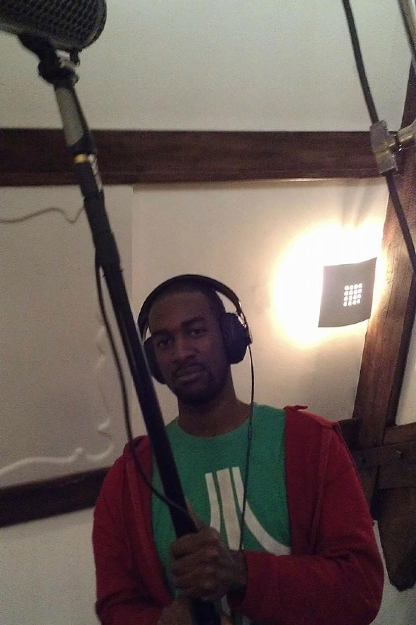 Emmanuel Palmer/Sound Recordist