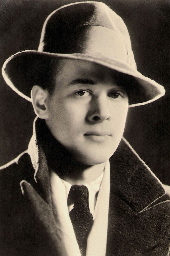 Foto de Roland Varno