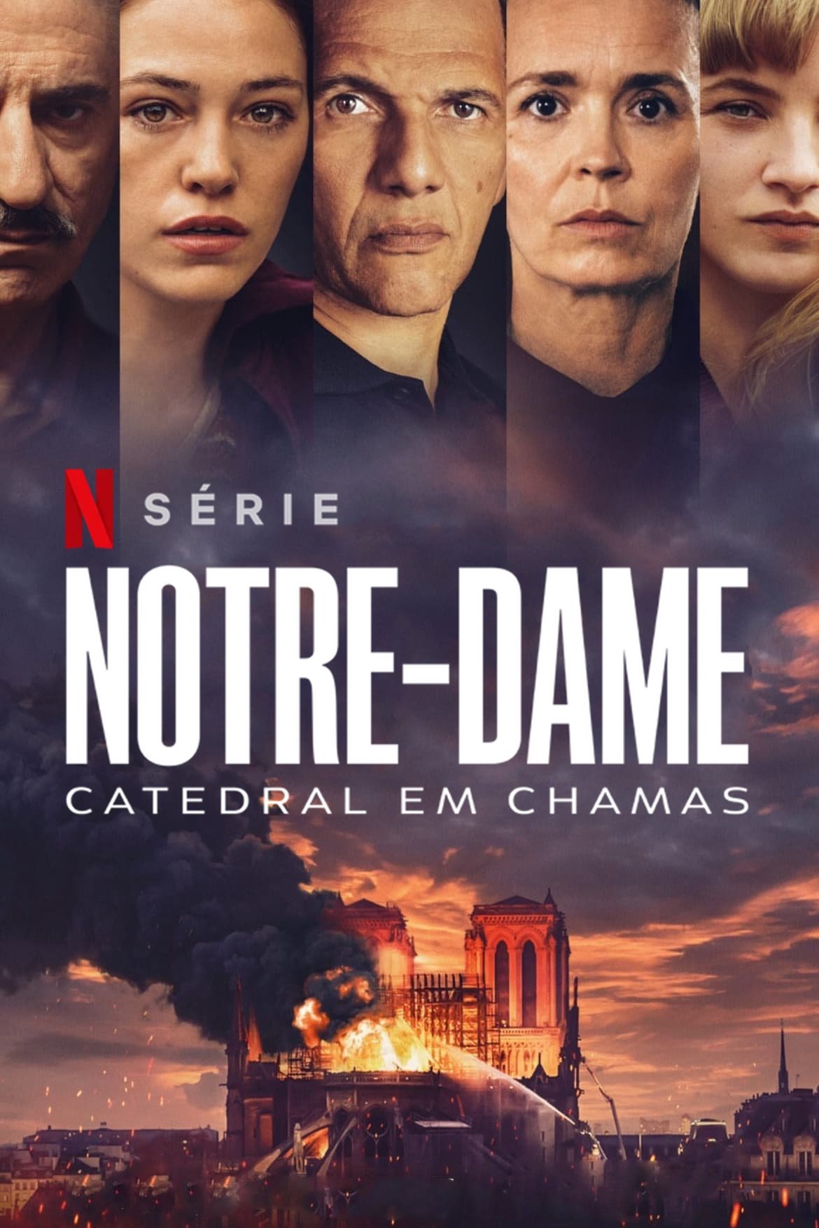 Poster de Notre-Dame: Catedral em Chamas