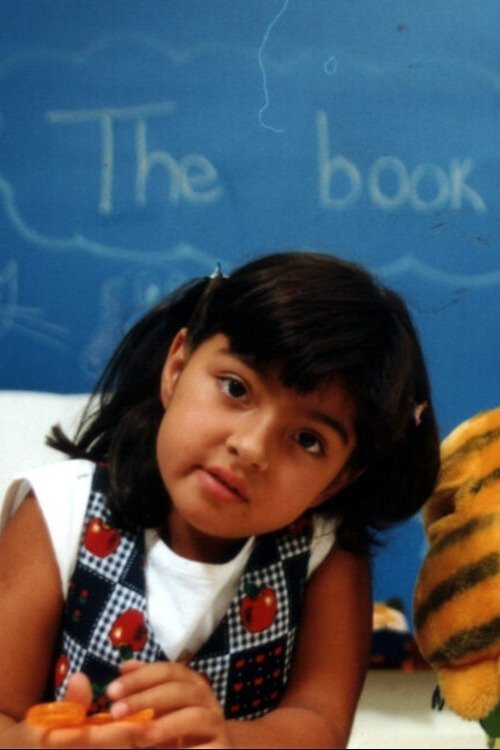 Poster de The Book Is on The Table