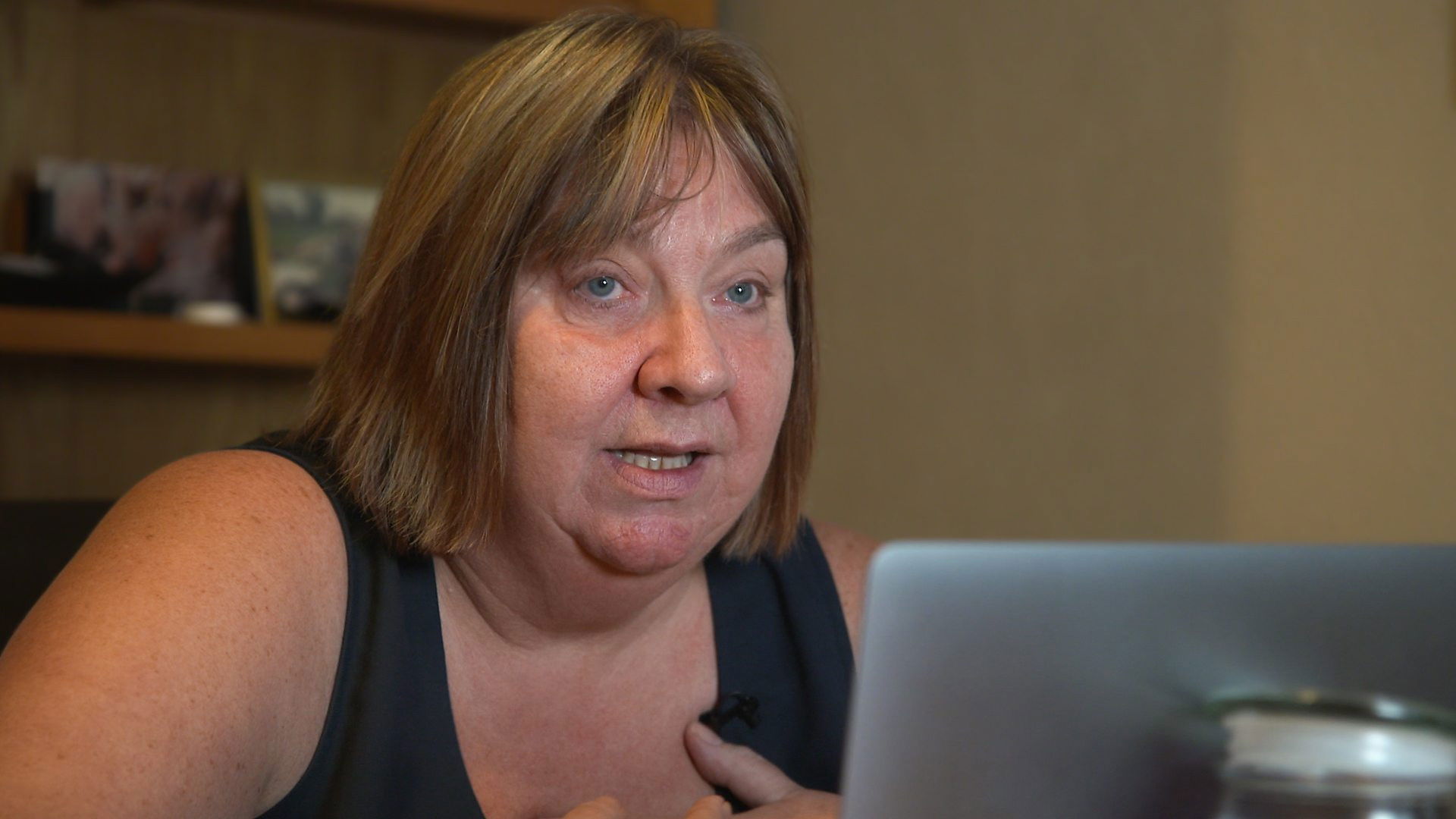 Scammers controlling your phone