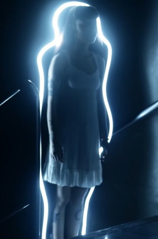 Poster de THE WORLD IS CONSUMING ME AND I CAN'T RUN AWAY FROM THE FALL