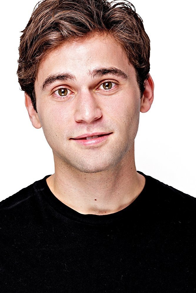 Foto de Jake Borelli