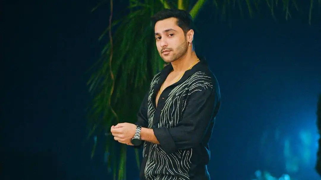 Styling Hair In Commercial Vs Styling Hair In Reality