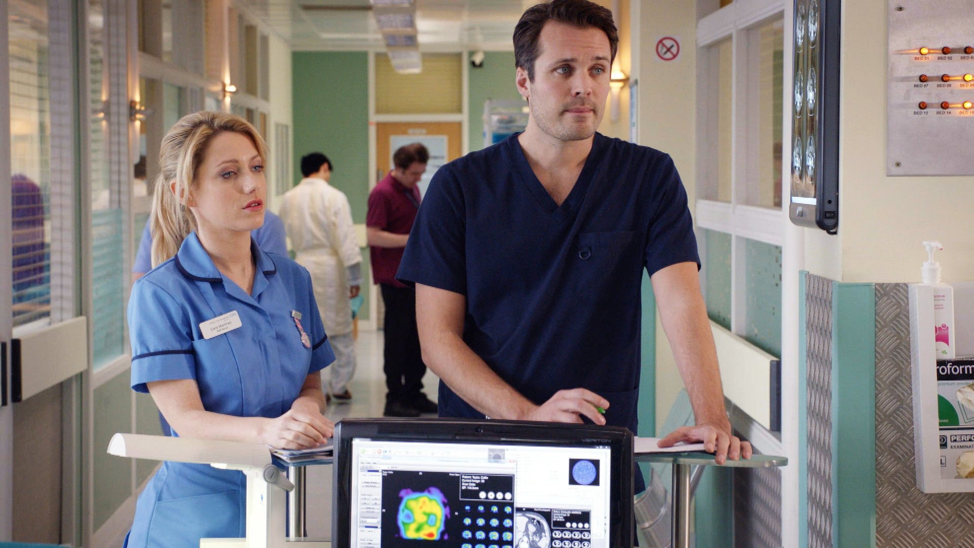 Holby City 18×26 – Handle With Care