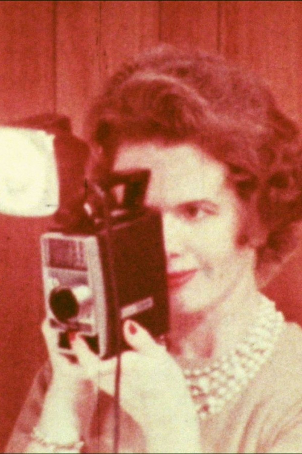 Poster de Man with a Movie Camera (Blonde; He Appears to Be Young)