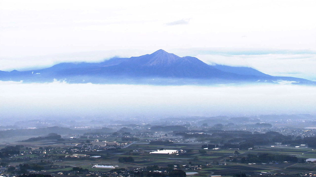 Kirishima: A Town Thriving on Volcanic Mountains