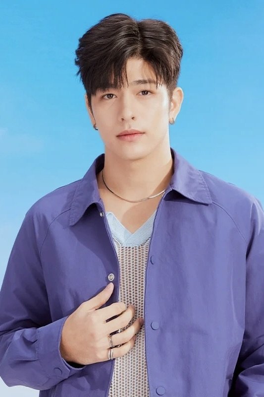 Foto de ลุค อิชิคาว่า พลาวเด้น