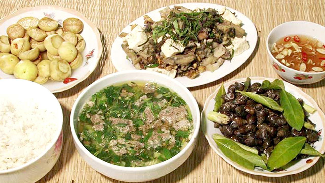 Vietnam Part 1: Feasting on the Riches of Rice Paddies