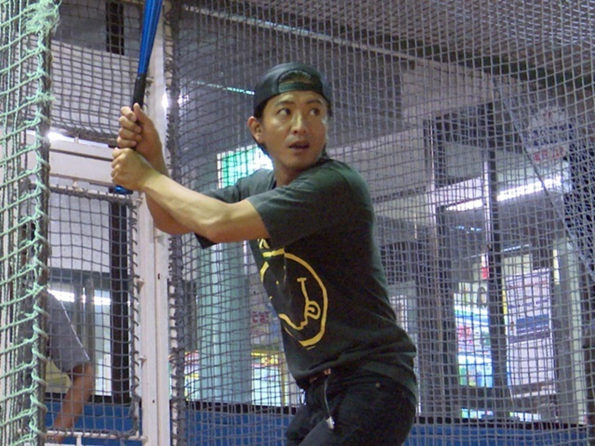 Strike! Takuya Kimura at the Batting Cage