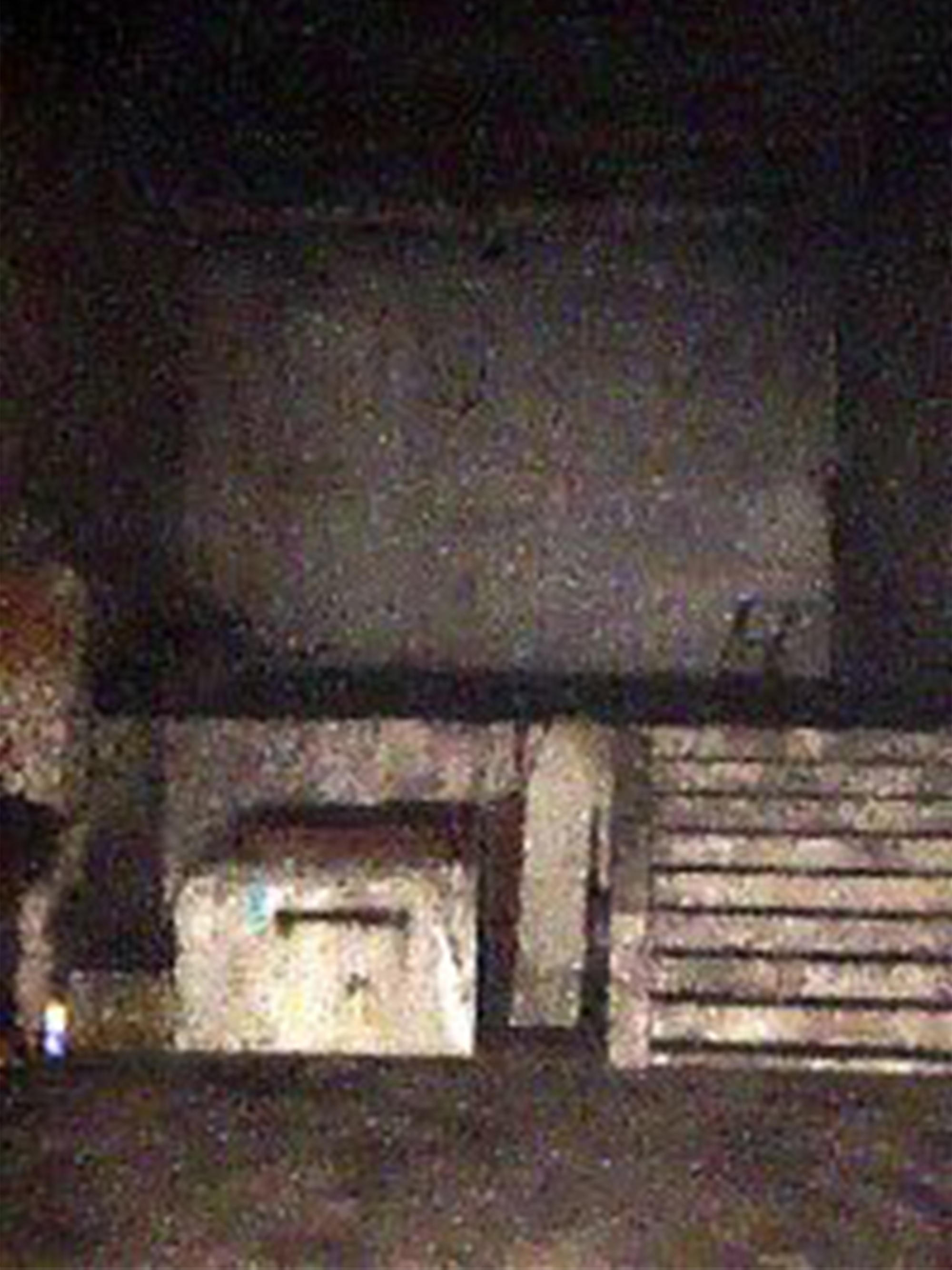 Poster de People Still Live Here