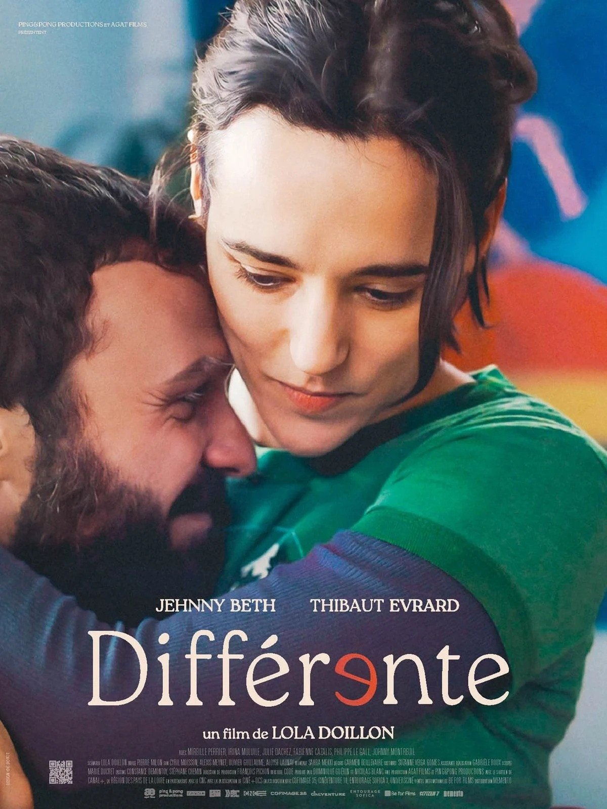 Affiche du film Différente