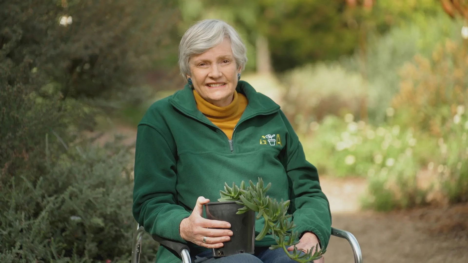 Episode 25 Spring: Succulent success & pristine ponds