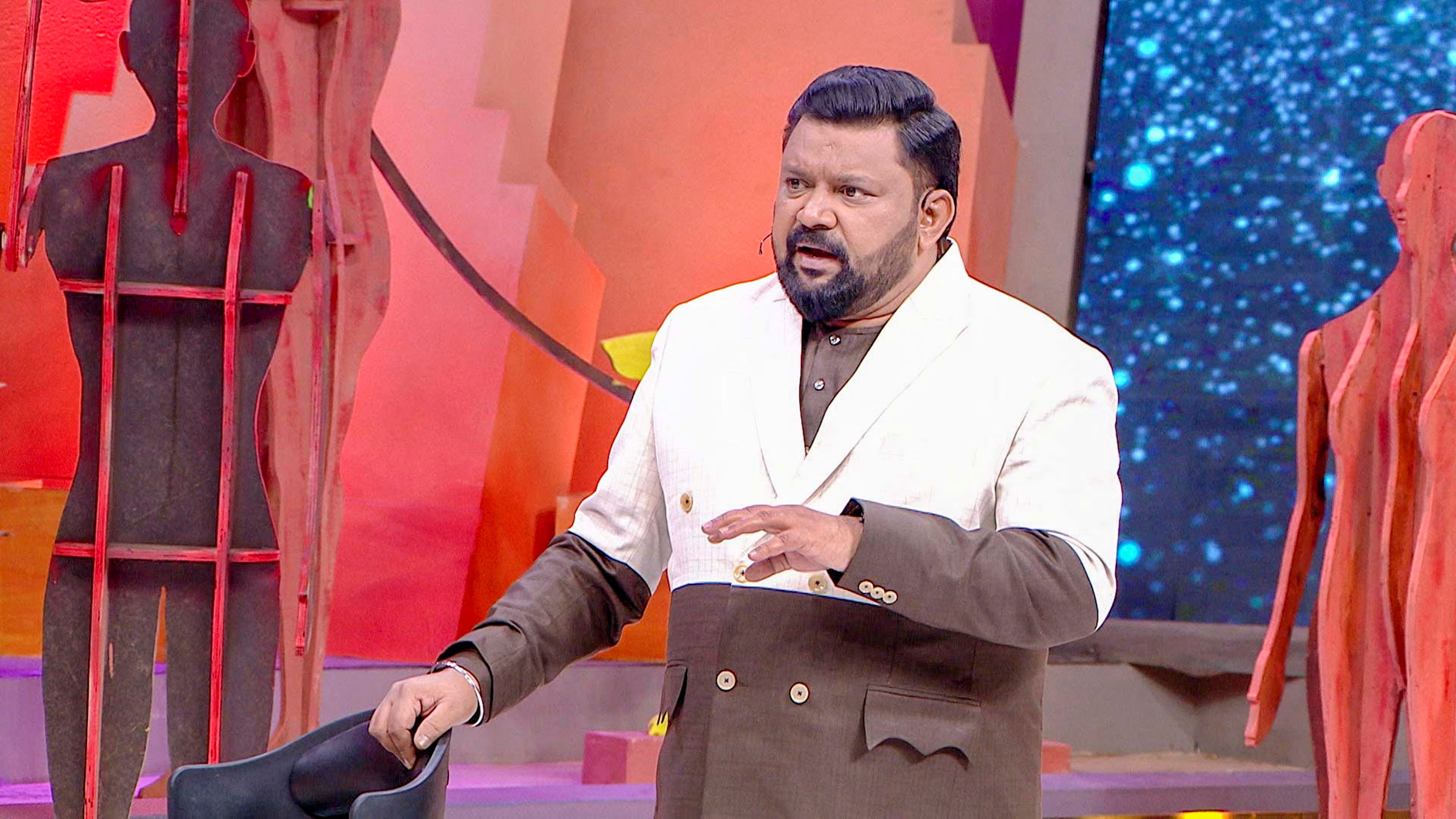 City Life Vs Village Life